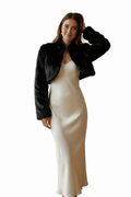 Boléro fourrure femme noir court cérémonie élégante — Atelier Sélène